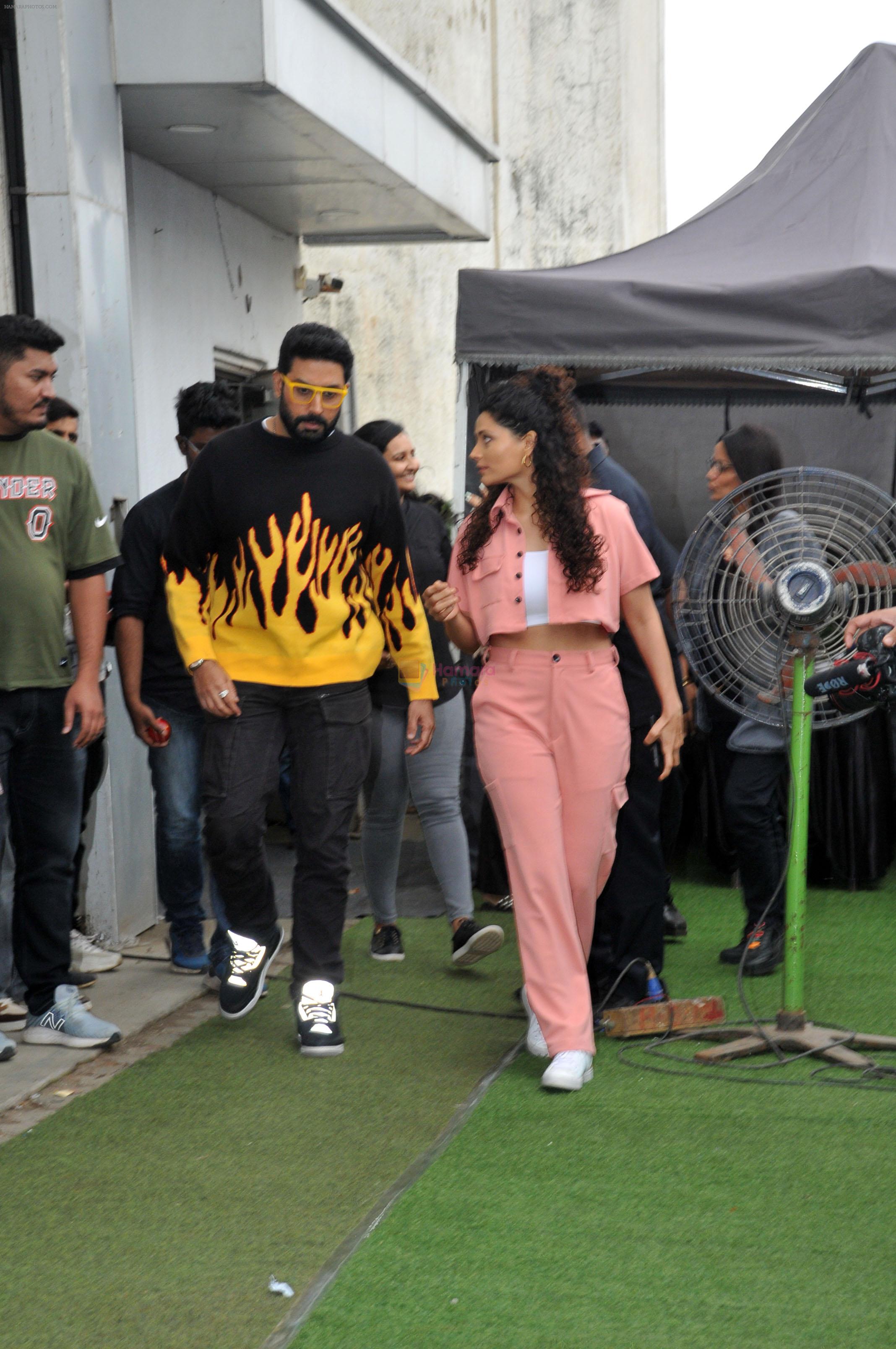 Abhishek Bachchan and Saiyami Kher promote Ghoomer on the sets of India's Best Dancer 3 in Film City on 7th August 2023