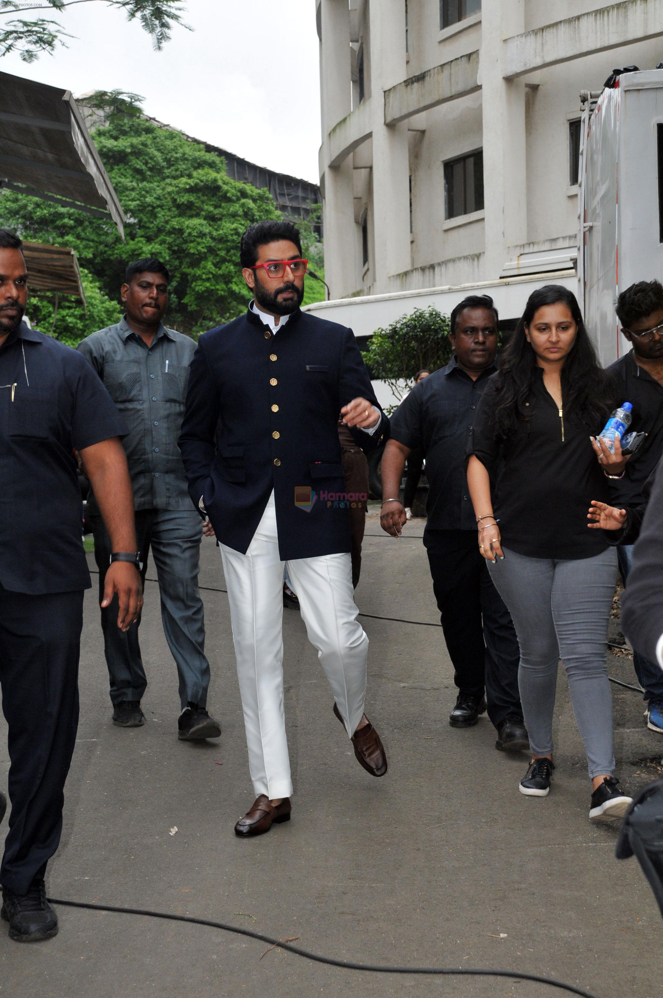 Abhishek Bachchan promote Ghoomer on the sets of India's Best Dancer 3 in Film City on 7th August 2023