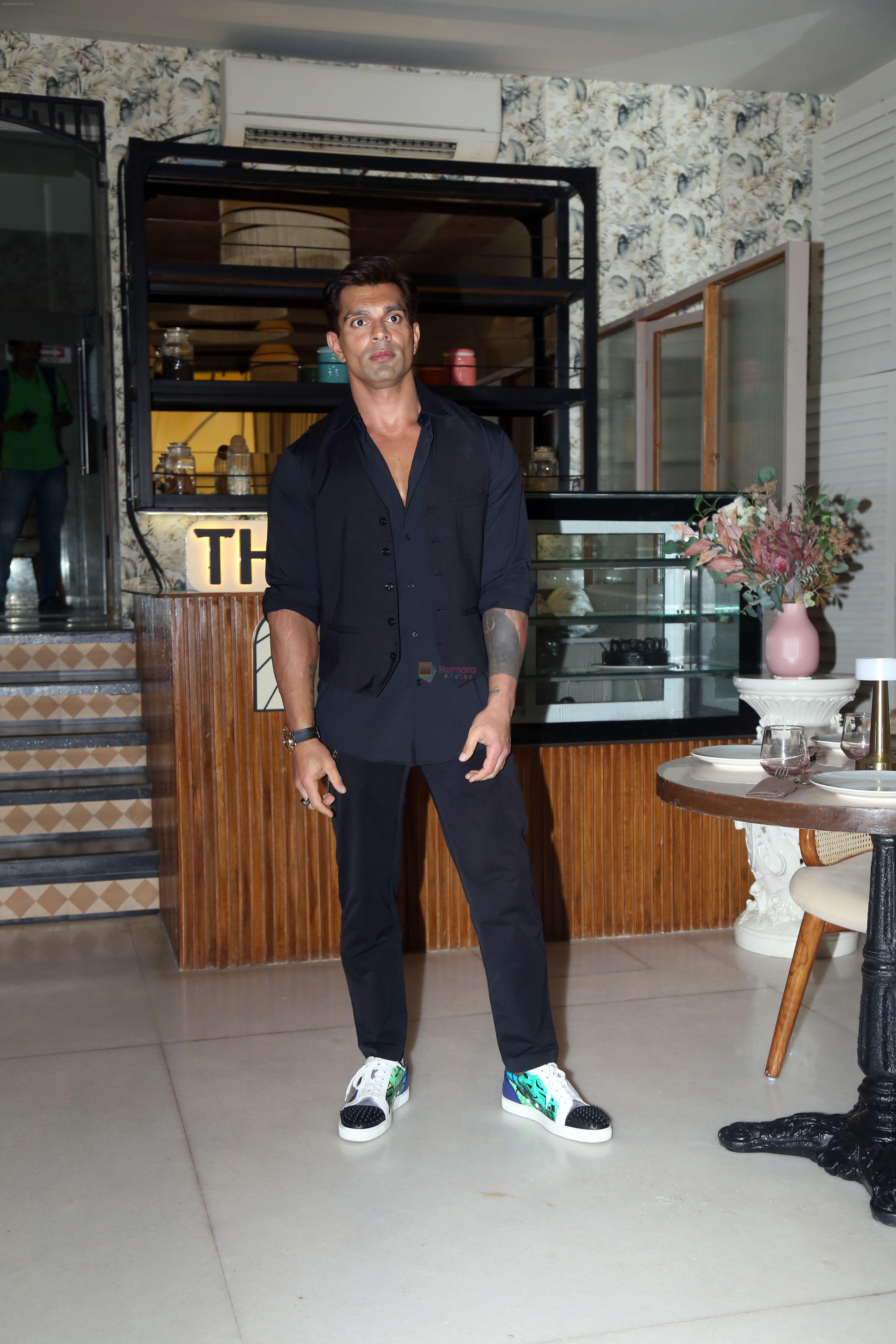 Karan Singh Grover spotted at Bandra on 12th August 2023