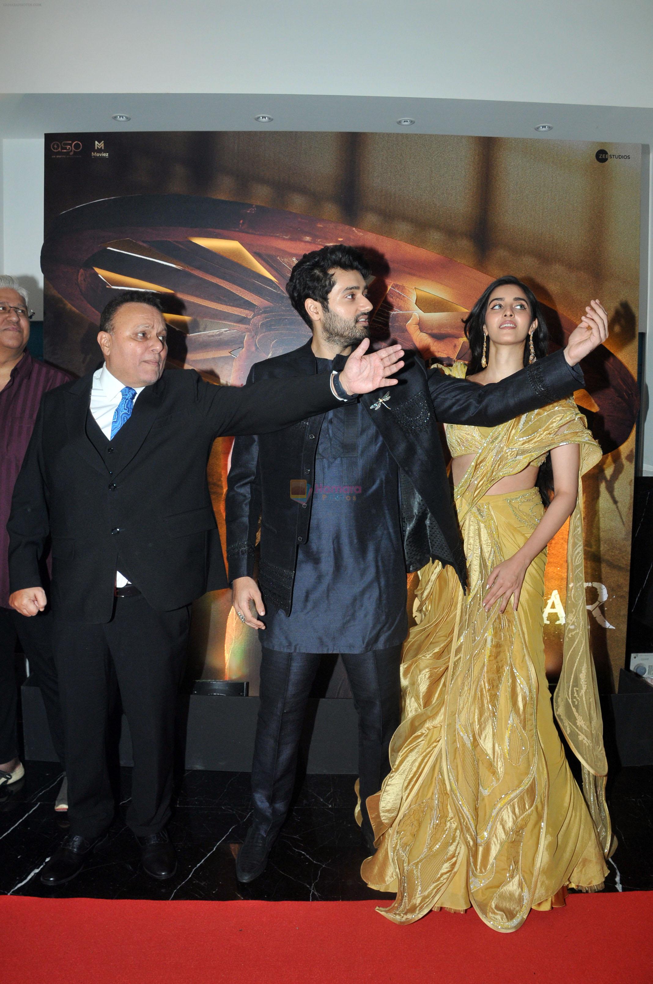 Anil Sharma, Simrat Kaur, Utkarsh Sharma at the Success Party of film Gadar 2 at JW Marriott in Juhu on 14th August 2023