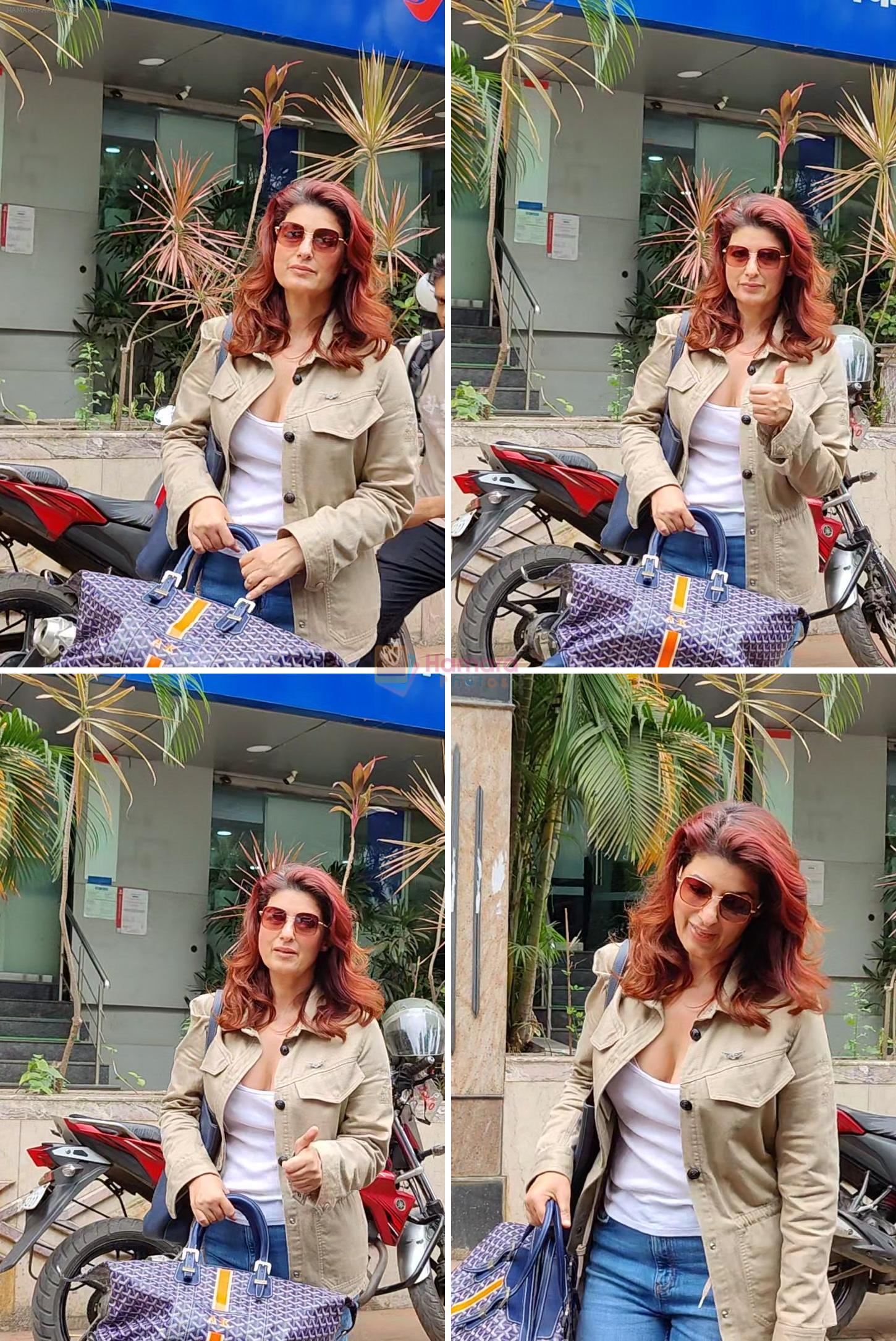 Twinkle Khanna Spotted at Yes Bank In Juhu on 19th August 2023