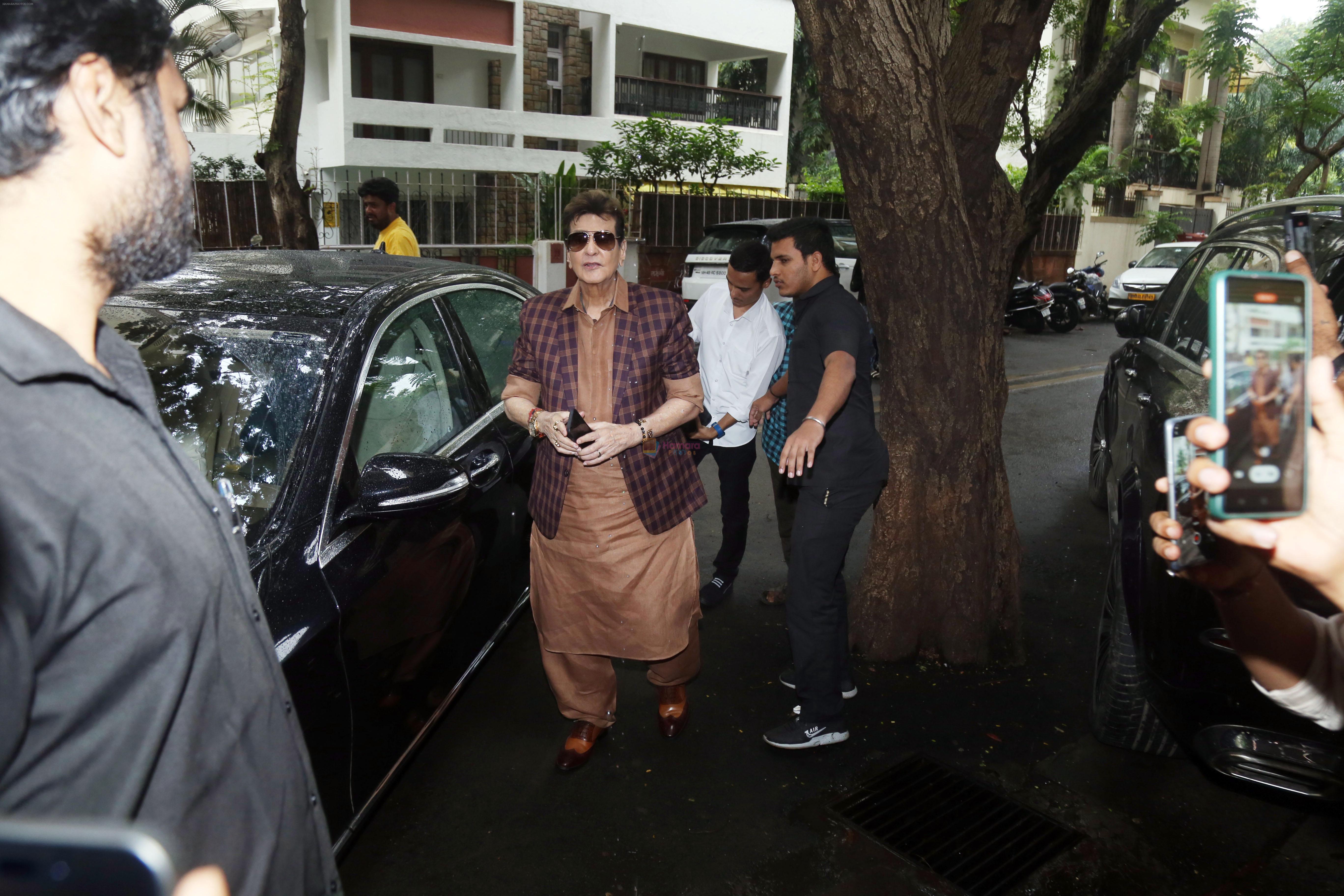 Jeetendra promote Dream Girl 2 at Ekta House in Juhu on 22nd August 2023