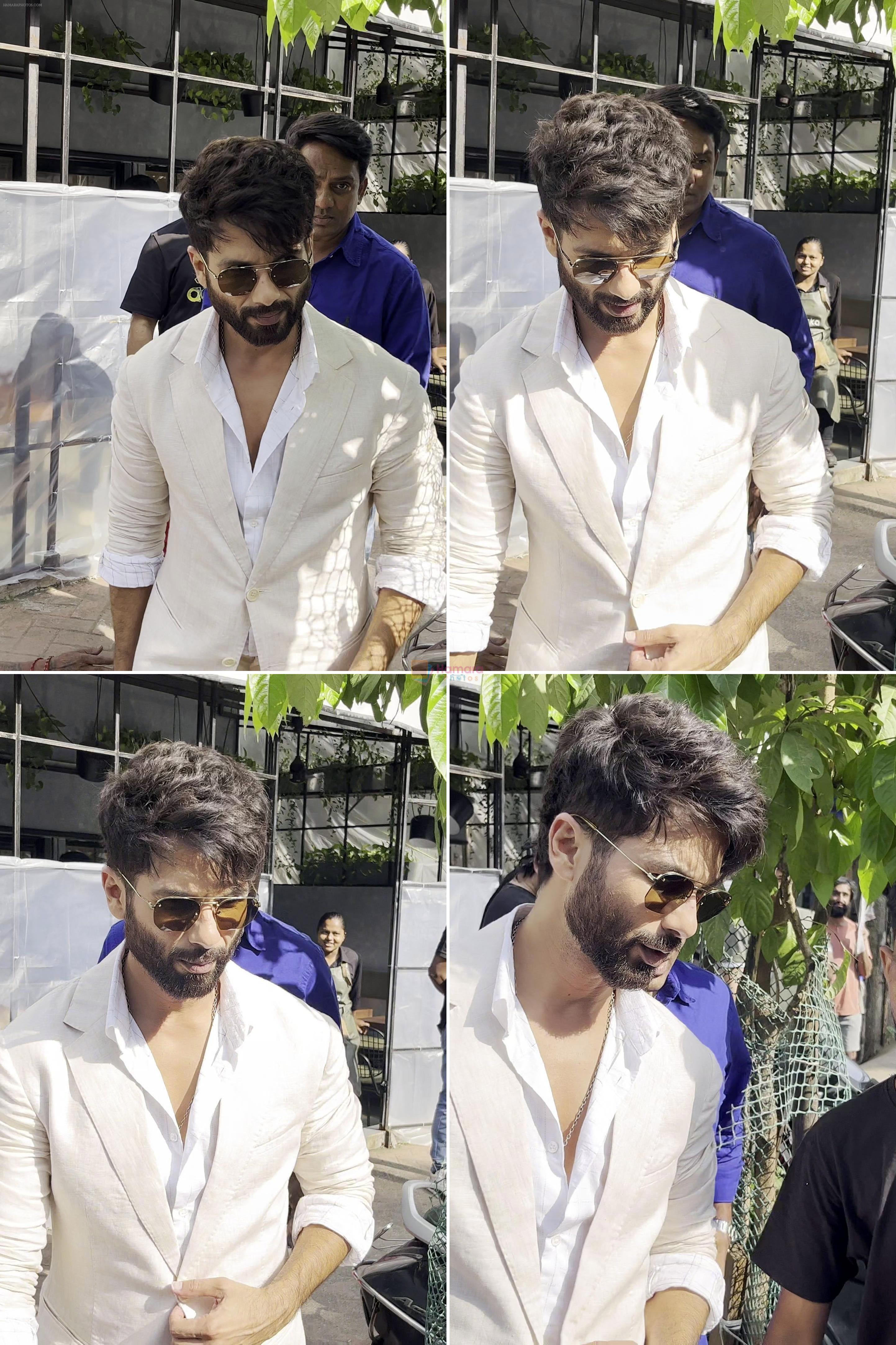 Shahid Kapoor Spotted At Cafe In Bandra on 31st August 2023
