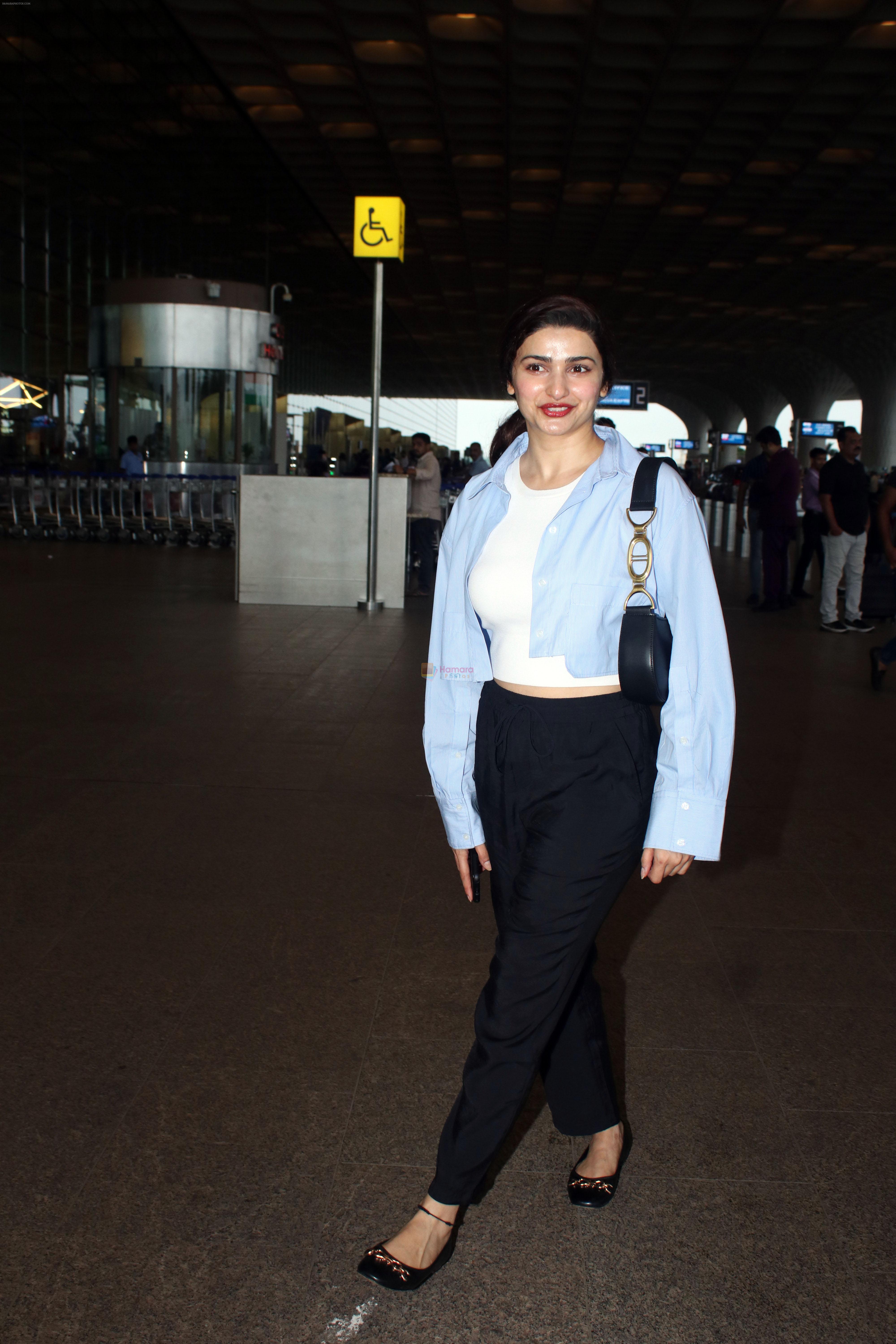 Prachi Desai Spotted At Airport Departure on 7th Sept 2023