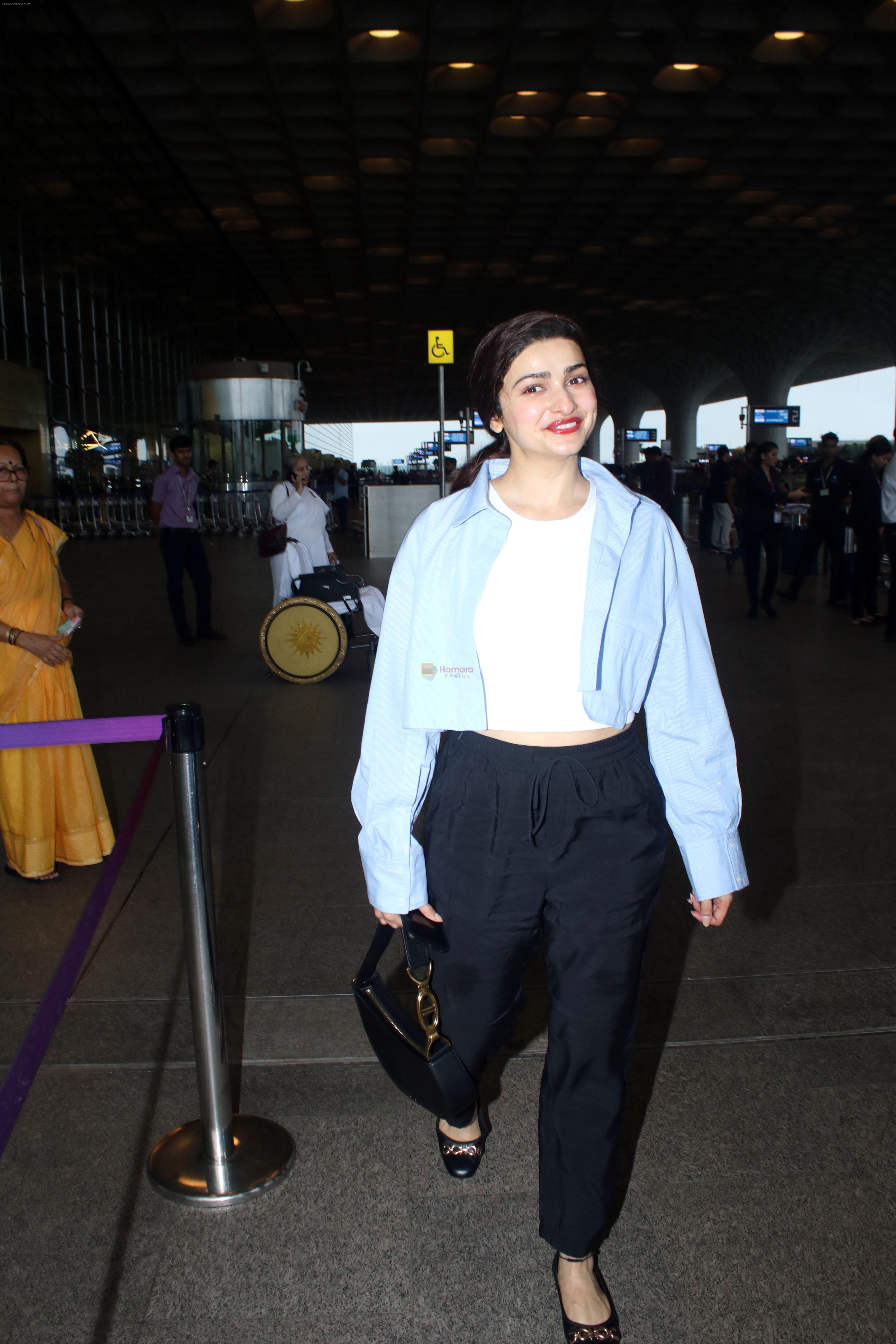 Prachi Desai Spotted At Airport Departure on 7th Sept 2023