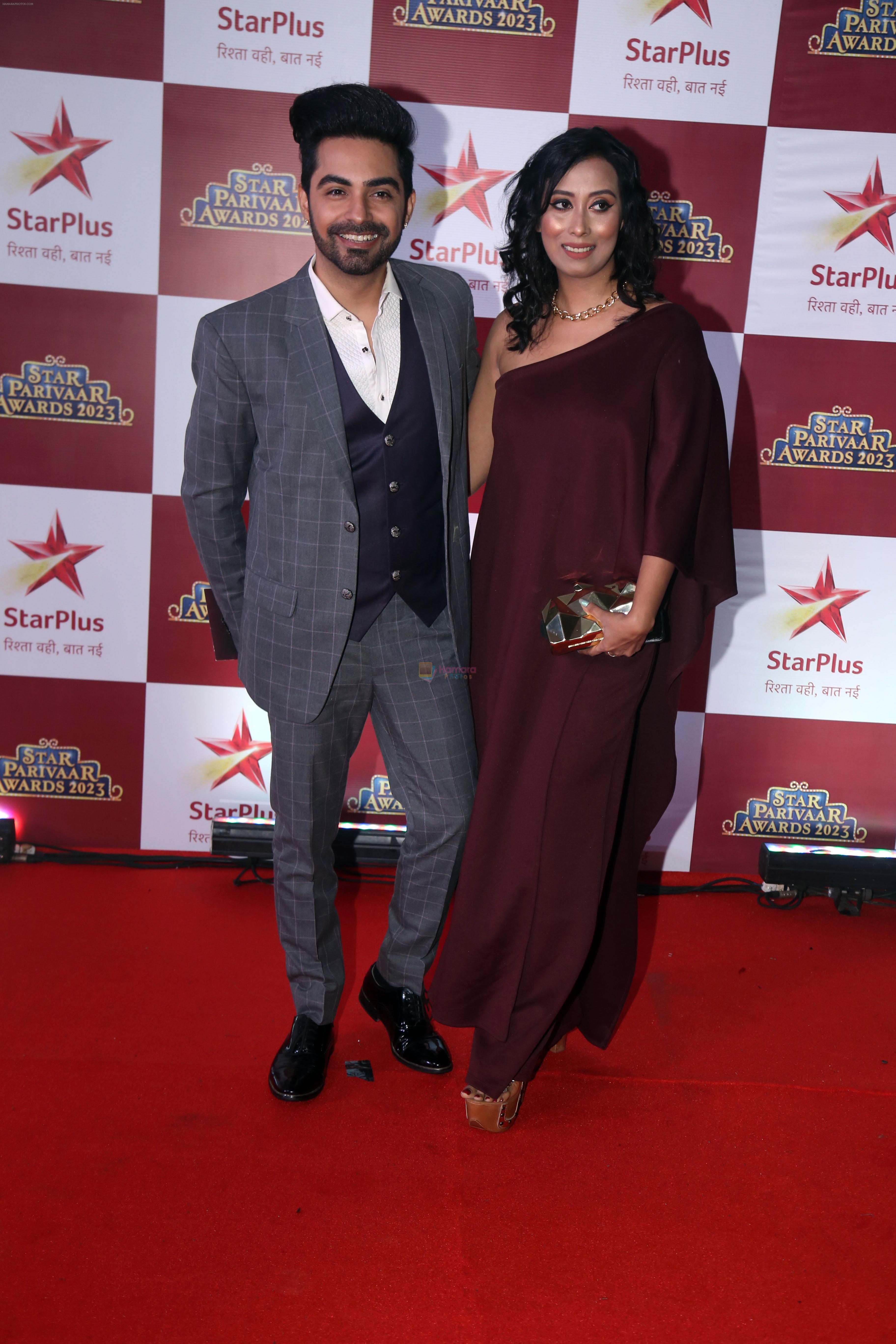 Paaras Madaan, Soumita Das at the Star Parivaar Awards 2023 on 8th Sept 2023