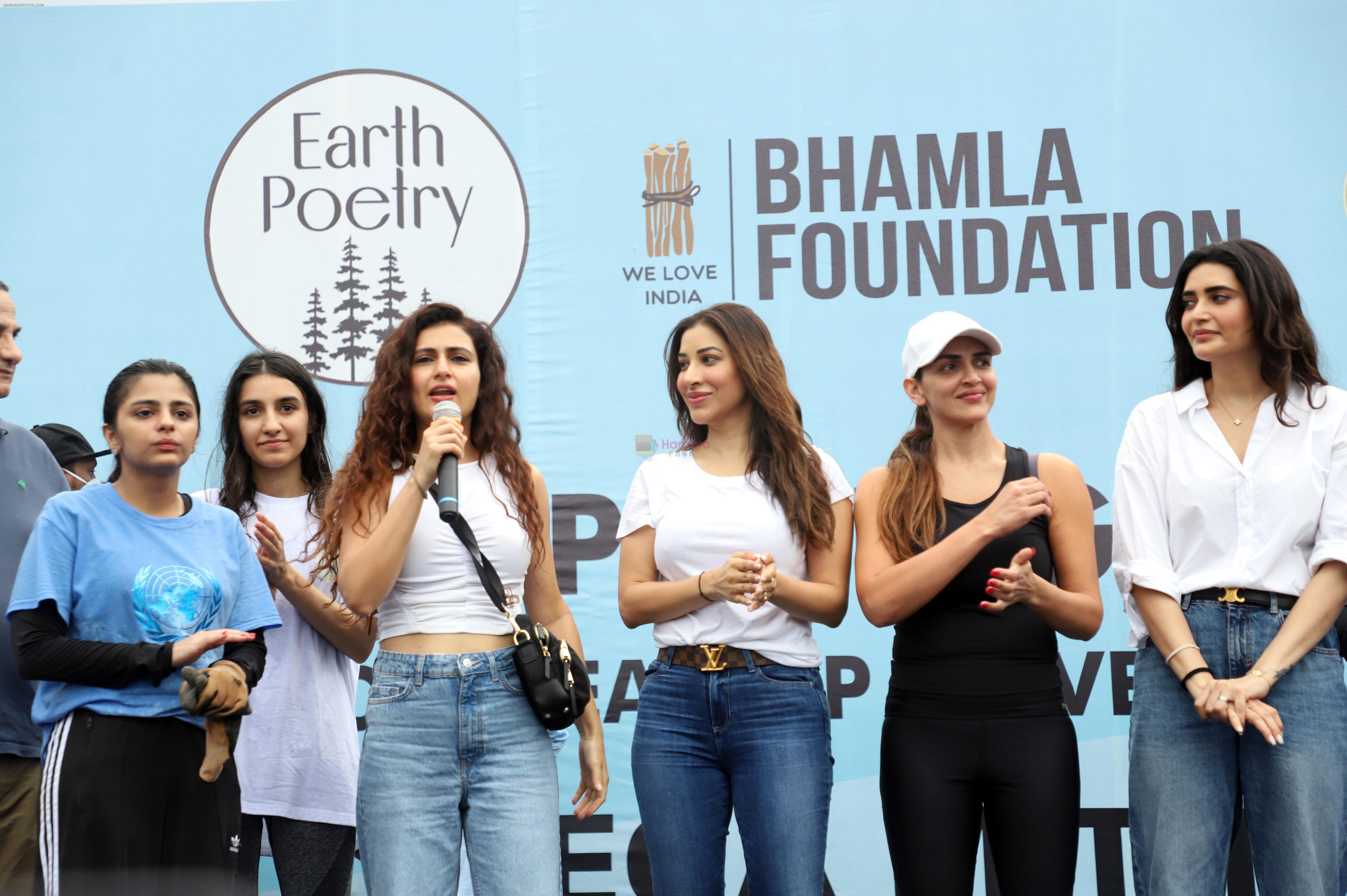 Esha Deol, Fatima Sana Shaikh, Karishma Tanna, Saher Bhamla, Sophie Choudry at Beach Clean Up Day For The Mega Mithi River Clean-A-Thon on 16th Sept 2023