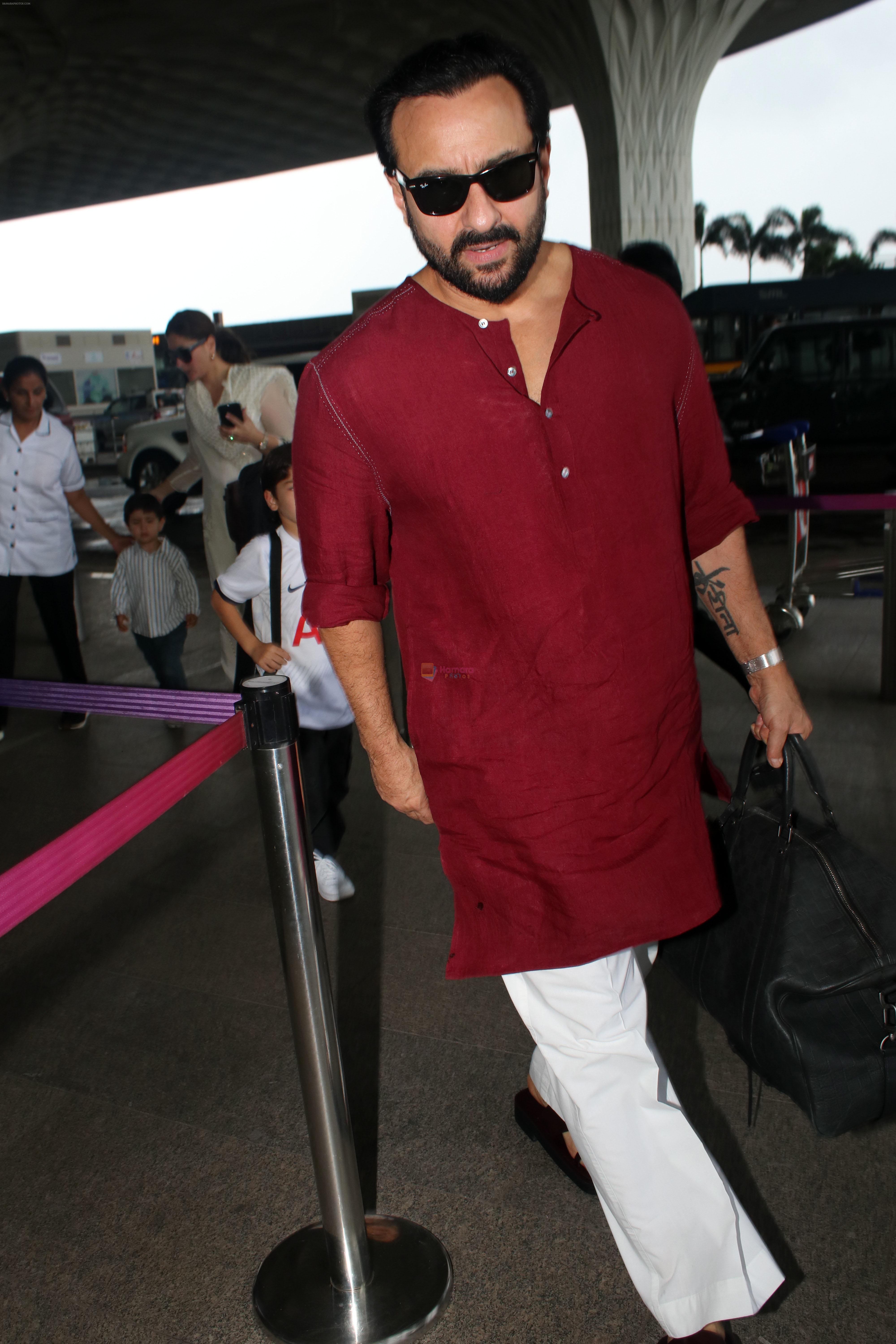 Saif Ali Khan Spotted At Airport Departure on 17th Sept 2023