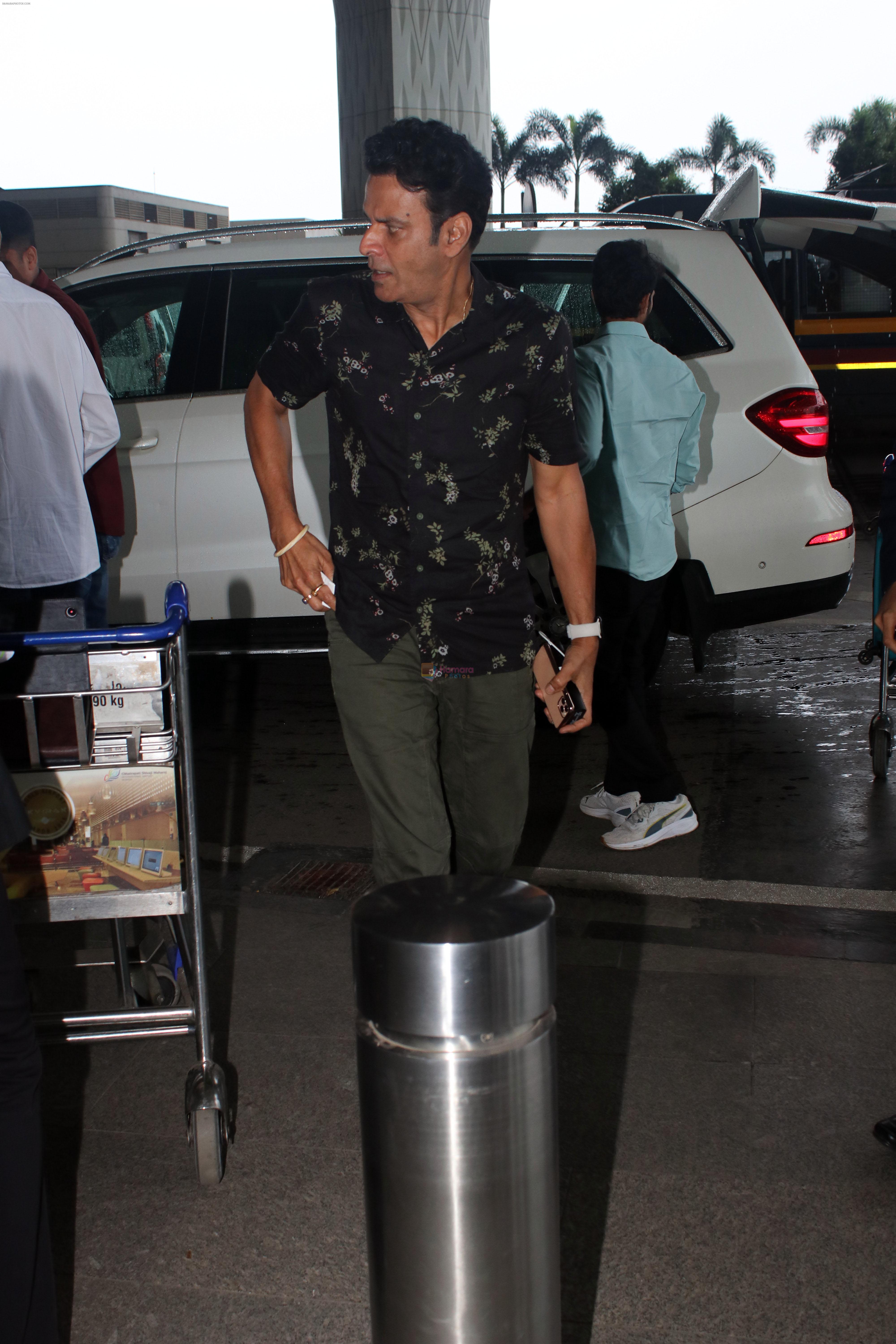 Manoj Bajpayee spotted at airport departure on 17th Sept 2023