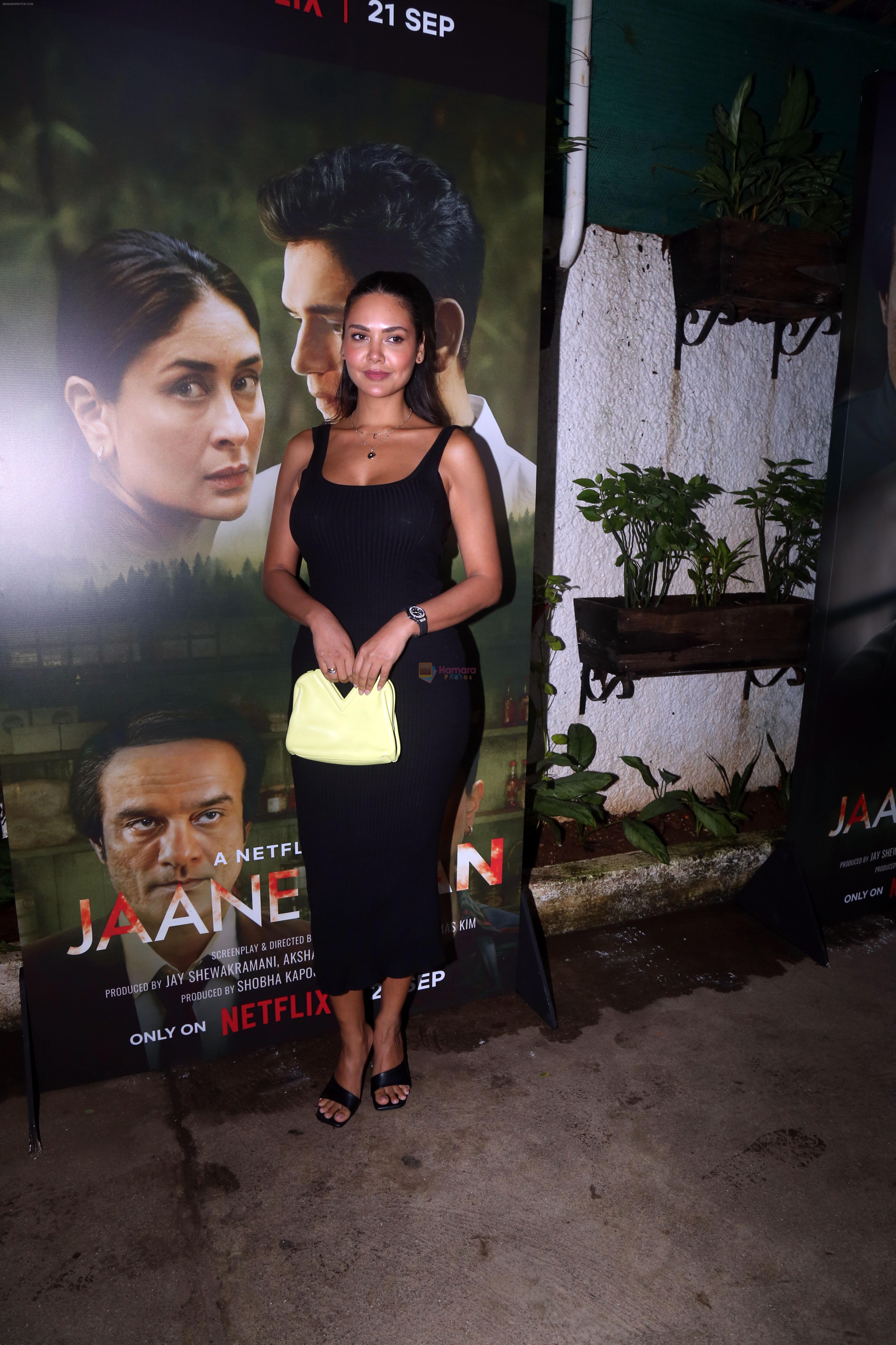 Esha Gupta attends Jaane Jaan Screening on 18th Sept 2023