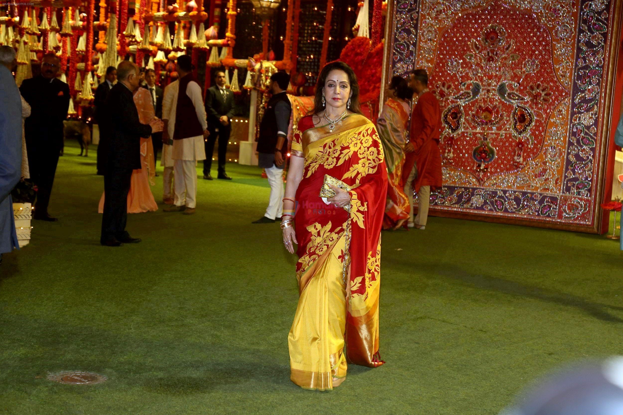 Hema Malini at Ambani House Antilia for Ganpati Darshan on 19th Sept 2023