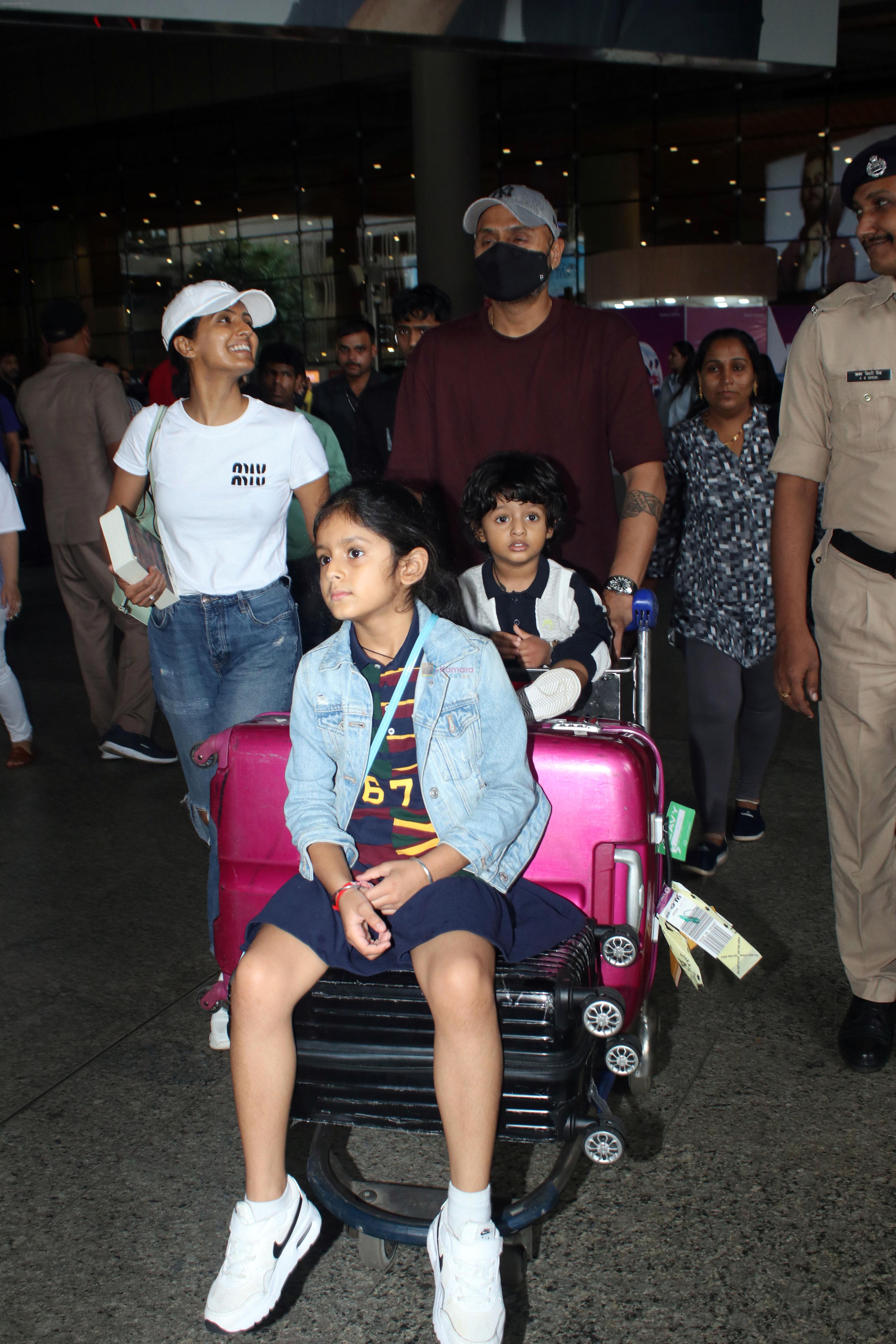 Harbhajan Singh, Geeta Basra, Hinaya Singh, Jovan Veer Singh Plaha Spotted At Airport Arrival on 2nd Oct 2023