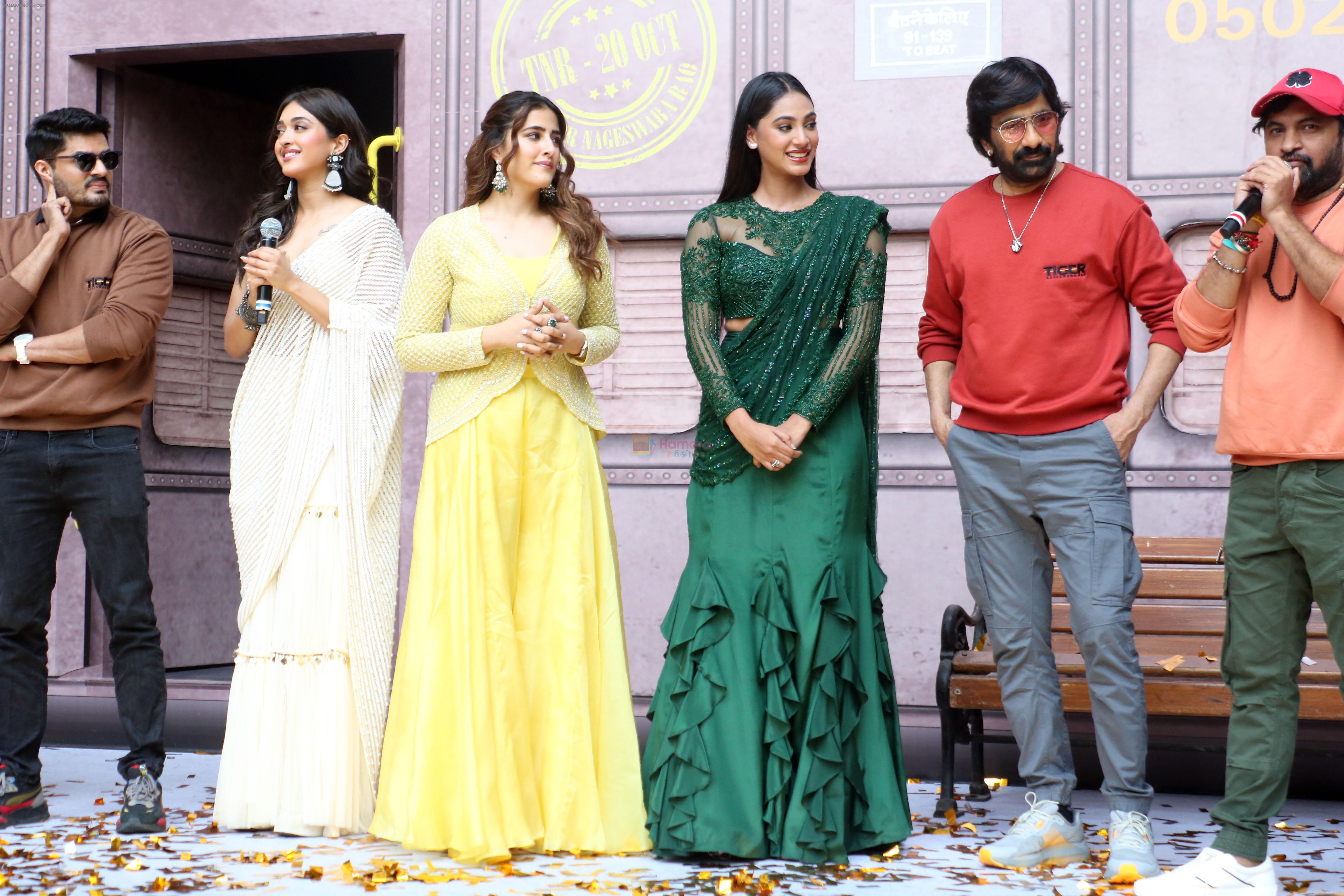 Anukreethy Vas, Gayatri Bhardwaj, Nupur Sanon, Ravi Teja, Sudev Nair, Vamsi Krishna Naidu at Tiger Nageswara Rao Trailer Launch on 3rd Oct 2023