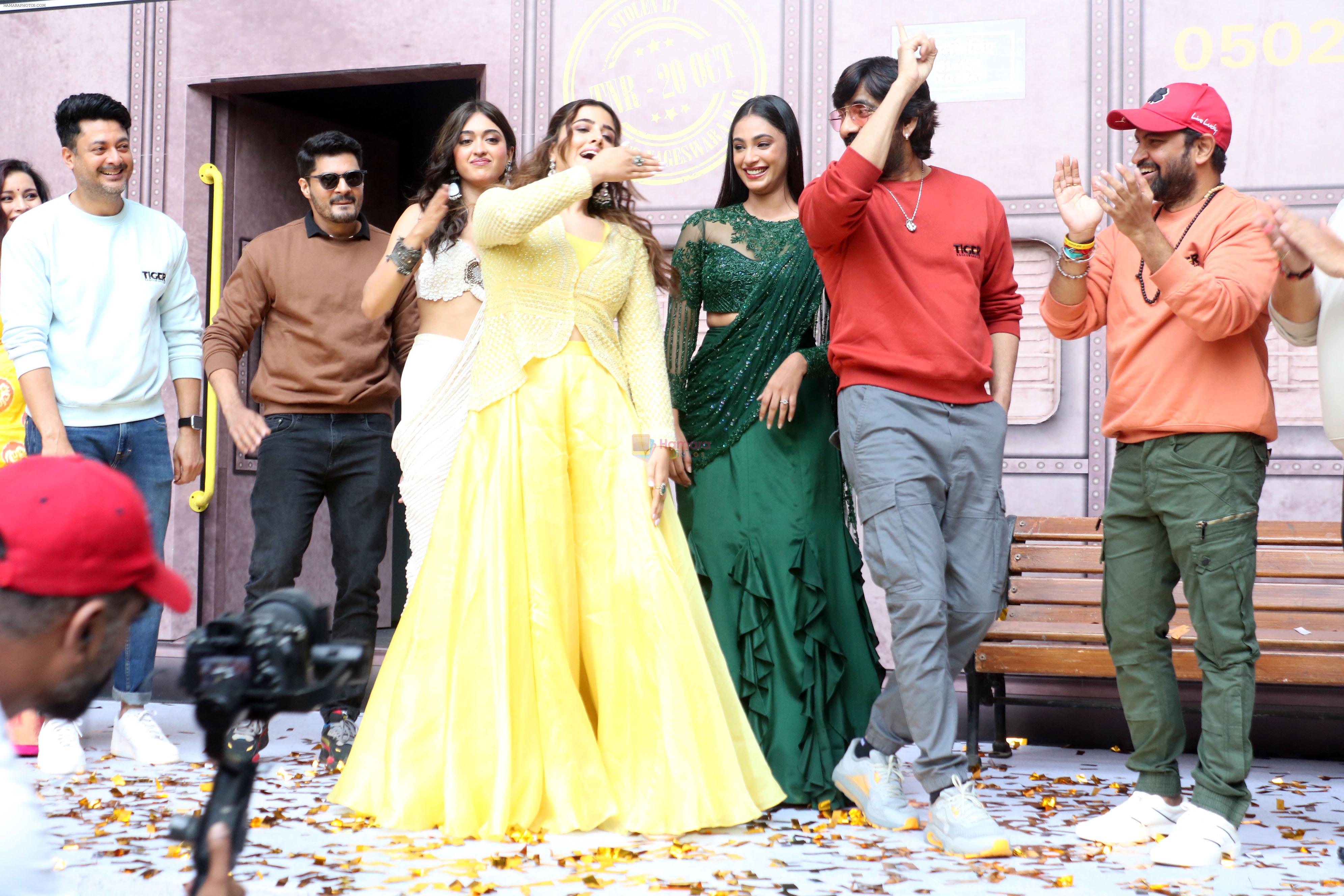 Anukreethy Vas, Gayatri Bhardwaj, Jisshu Sengupta, Nupur Sanon, Ravi Teja, Renu Desai, Sudev Nair, Vamsi Krishna Naidu at Tiger Nageswara Rao Trailer Launch on 3rd Oct 2023