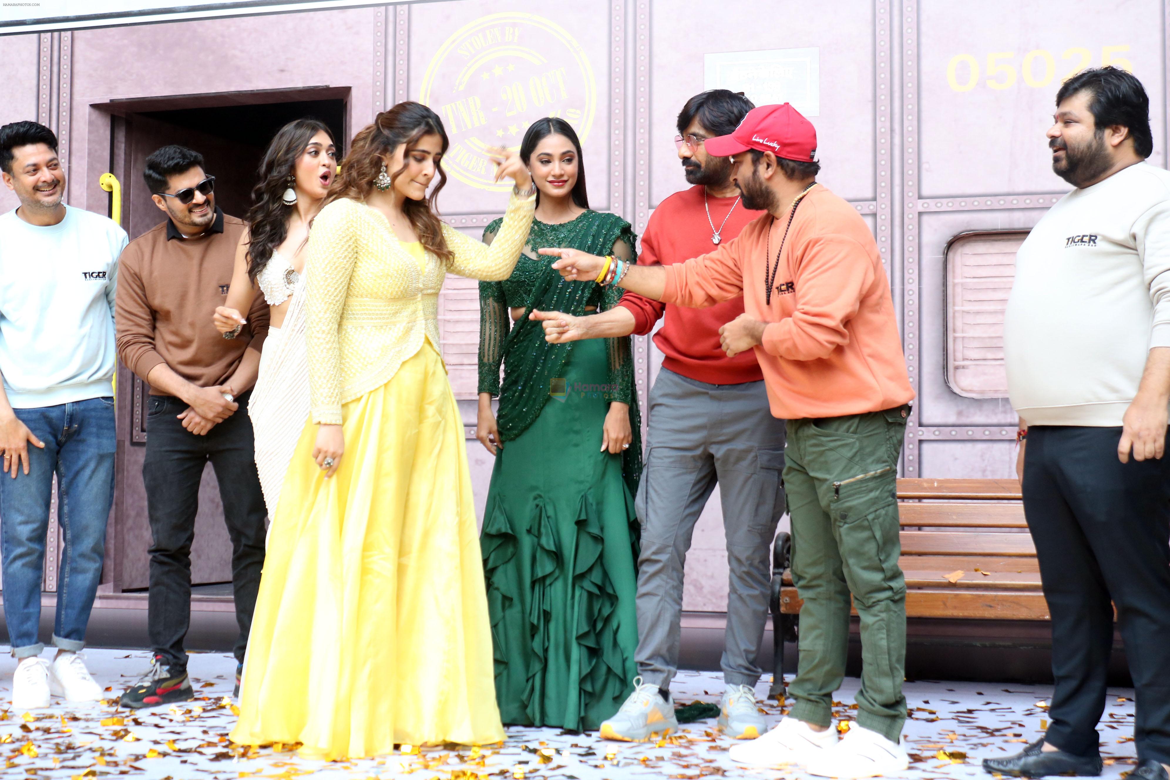 Abhishek Agarwal, Anukreethy Vas, Gayatri Bhardwaj, Jisshu Sengupta, Nupur Sanon, Ravi Teja, Sudev Nair, Vamsi Krishna Naidu at Tiger Nageswara Rao Trailer Launch on 3rd Oct 2023