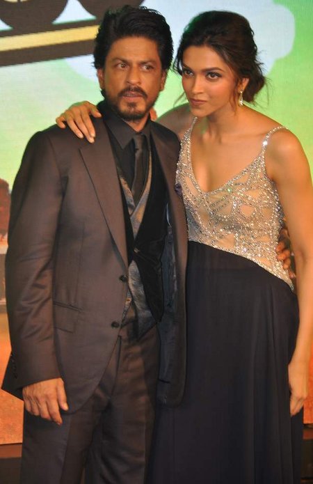 Deepika Padukone, Shahrukh Khan