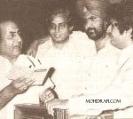 Mohd-Rafi-during-Mera-Salaam-recording-session-with-G.Ishwar,-Kulwant-Jaani,-Raj-Kamal.jpg