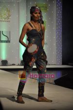 Model walk the ramp at Cie La Vie lounge, Bandra, Mumbai in  St Andrews, Bandra, Mumbai on 23rd Feb 2011 (36).JPG