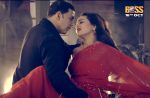 Akshay Kumar, Sonakshi Sinha in Har Kisi Ko song from movie Boss (3).jpg