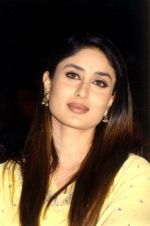 kareena151.jpg