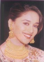 madhuri12_4.jpg