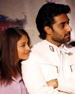 Aishwarya Rai and Abhishek Bachchan - 1.jpg