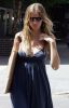 Gisele Bundchen shopping in NYC-2.jpg