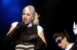 Gwen Stefani performs live in concert in Colombia-4.jpg