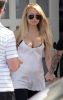 Nicole Richie shows her bigger breast -1.jpg