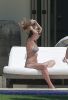 Jennifer Aniston enjoys the sun in Mexico in bikinis-7.jpg