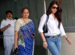 Actress Aishwarya Rai leaving the Customs office at the Chhatrapati Shivaji International airport at Sahar.jpg