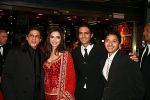 Shahrukh Khan, Deepika Padukone, Arjun Rampal, Shreyas Talpade at Om Shanti Om Premiere in London (2).jpg