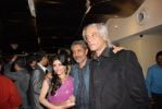 Soha Ali Khan, Prakash Jha, Sudhir Mishra at the premiere of Khoya Khoya Chand (1).jpg