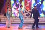 Sanjeeda Sheikh, Aamir Ali Malik, Salman Khan at Nach Baliye 3 Final (2).jpg