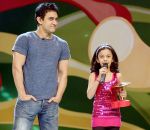Aamir Khan, Swini Khare at Pogo Amazing Kids Awards 2007 (1).jpg