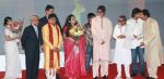 Amitabh Bachchan, Bal Thakrey, Aditya Uddhav Thackeray at the Launch Of Album Umeed (3).jpg