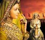 Hrithik Roshan, Aishwarya Rai in Jodhaa Akbar (2).jpg