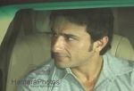 Saif Ali Khan picking up Kareena Kapoor in his car after the stardust awards (11).jpg
