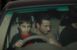 Saif Ali Khan picking up Kareena Kapoor in his car after the stardust awards (37).jpg