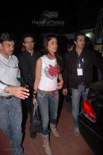 Saif Ali Khan picking up Kareena Kapoor in his car after the stardust awards (40).jpg