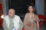 Shyam Benegal, Amrita Rao at the location of film Mahadev Ka Sajjanpur in Cinevistas on Jan 30th 2008 (27).jpg