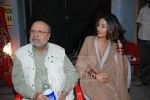 Shyam Benegal, Amrita Rao at the location of film Mahadev Ka Sajjanpur in Cinevistas on Jan 30th 2008 (30).jpg