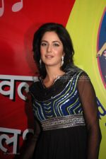 Katrina Kaif at Race music launch on the sets of Amul Star Voice Chotte Ustaad in Film City on Feb 4th 2008 (24).jpg