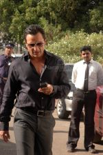 Saif Ali Khan at Race music launch on the sets of Amul Star Voice Chotte Ustaad in Film City on Feb 4th 2008 (14).jpg