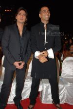 Shahid Kapoor ,Akshaye Kumar at the MAX Stardust Awards 2008 on 27th Jan 2008 (107).jpg