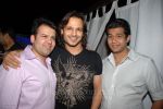 Vivek Oberoi at Bombay 72 east opening on 2nd Feb (35).jpg