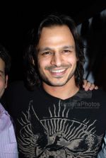 Vivek Oberoi at Bombay 72 east opening on 2nd Feb (43).jpg