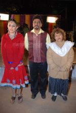 Saroj Khan, Preeti Jhangiani at the song choreography for film Dhan Dhana Dhan in Filmistan on Feb 7th 2008 (13).jpg