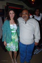 Diyva Khosla, Saurabh Shukla at the premiere of Mithiya at PVT on Feb 7th 2008 (91).jpg