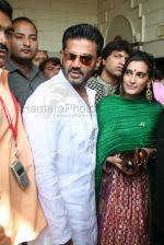 Suniel Shetty,Manna Shetty at Sanjay Dutt Wedding with Manyata (5).jpg